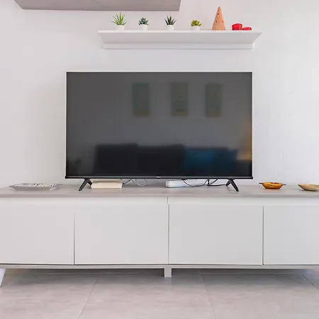 2br Azahara Dream - Pool & Seaviews Nyaraló